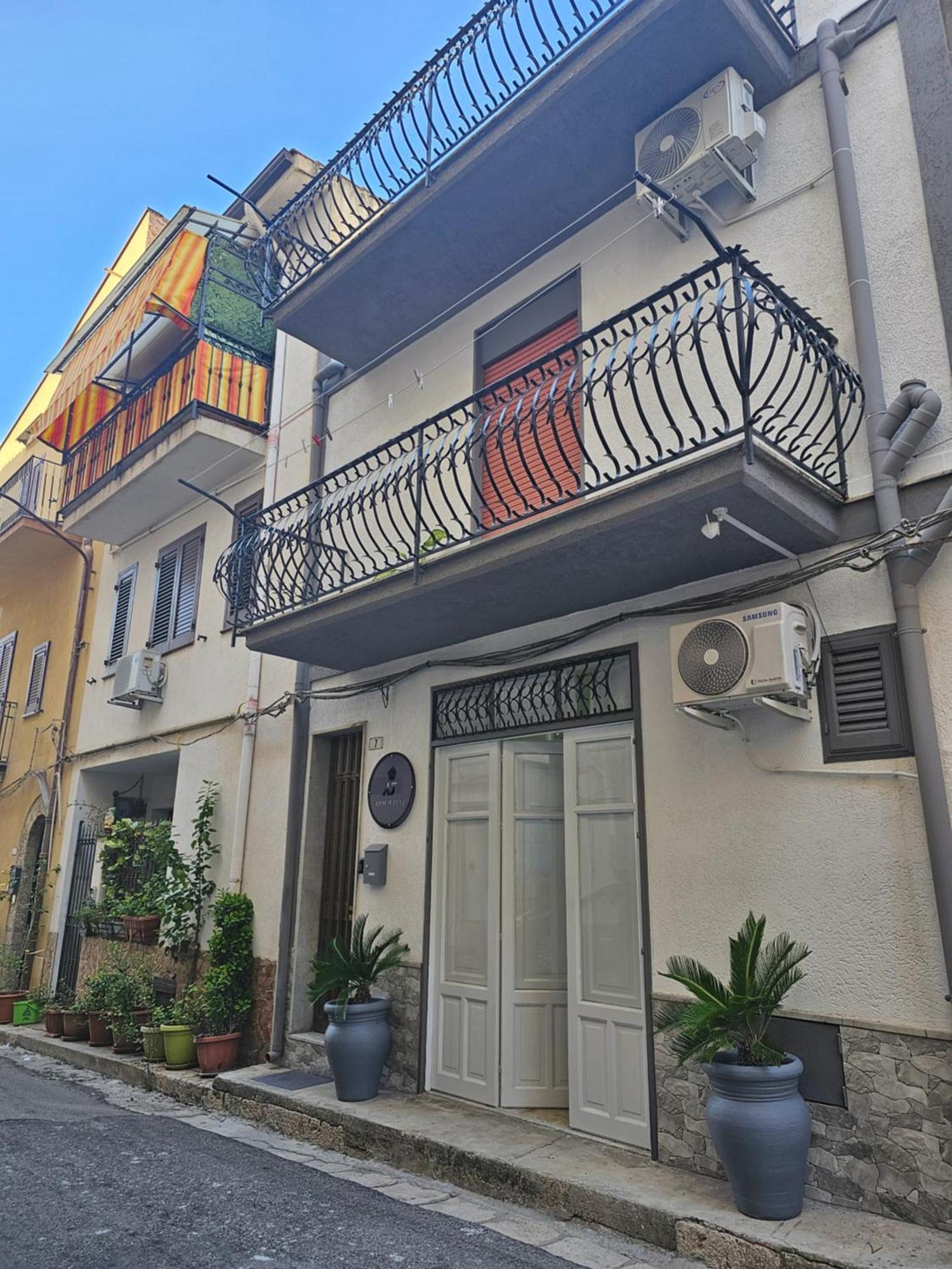 Room In Sicily Партініко Екстер'єр фото